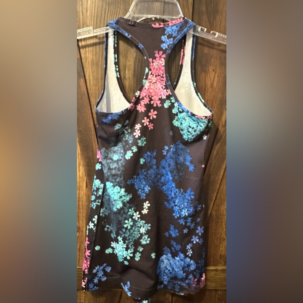 Lululemon Cool Racerback - Picture 3 of 5